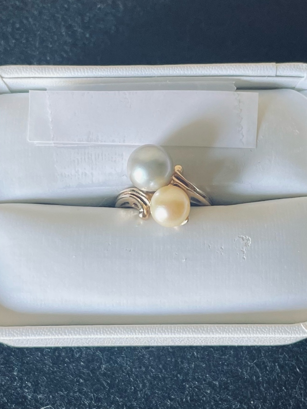 Gold Ring with 2 Pearls